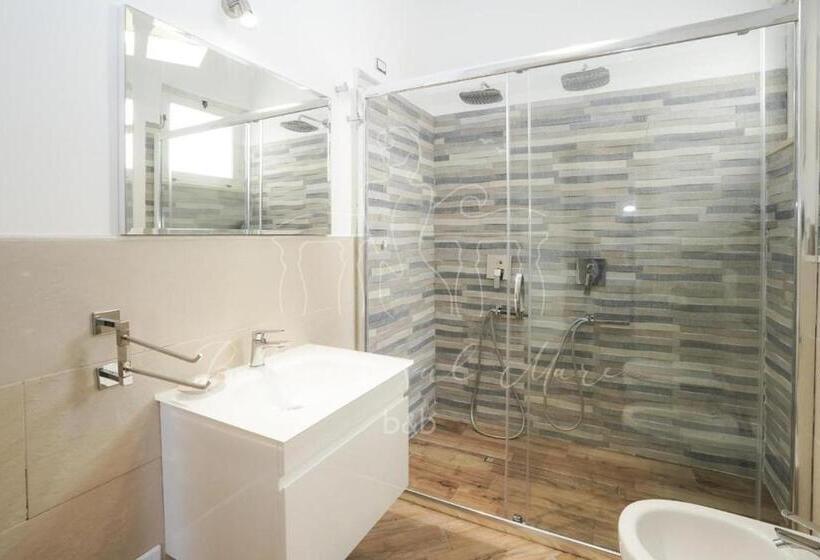 Pansiyon Room In B&b B&b Balconi Sul Mare Deluxe Room With Hydromassage La Spiaggetta