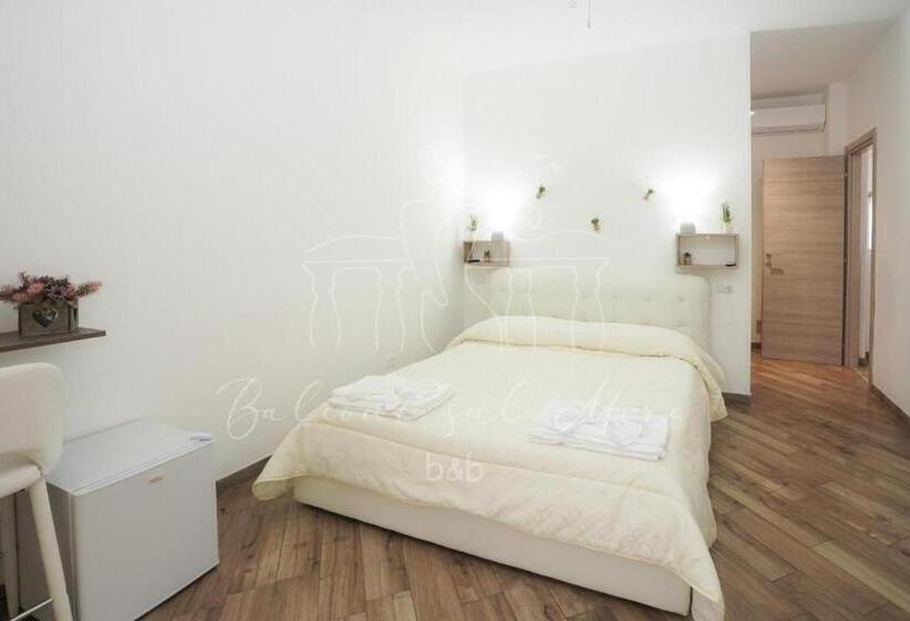 Pansiyon Room In B&b B&b Balconi Sul Mare Deluxe Room With Hydromassage La Spiaggetta