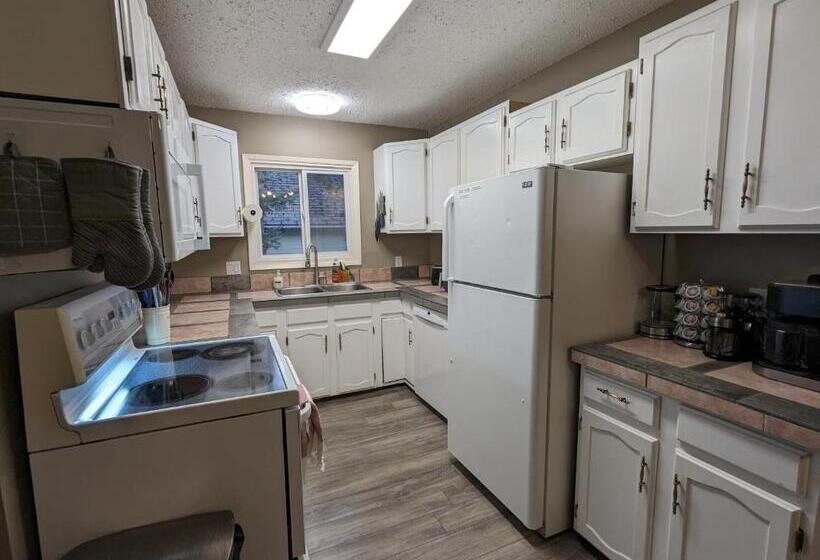 Szálló Crewcomfort Suites #2