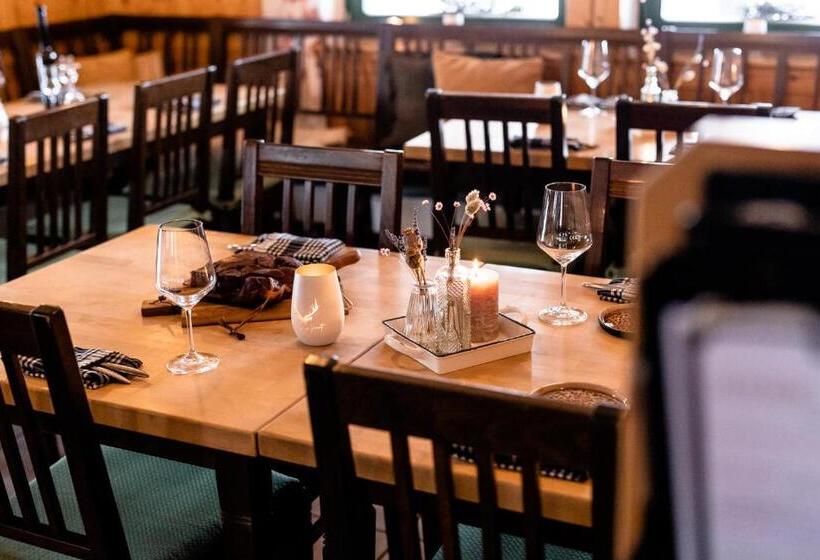 הוסטל Heimatbude