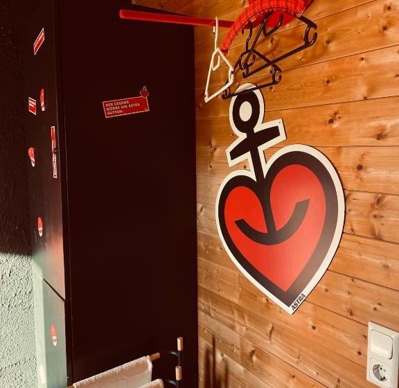 הוסטל Heimatbude