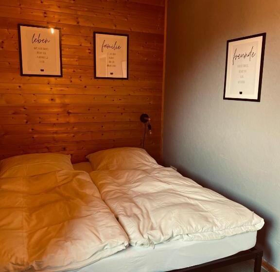 הוסטל Heimatbude