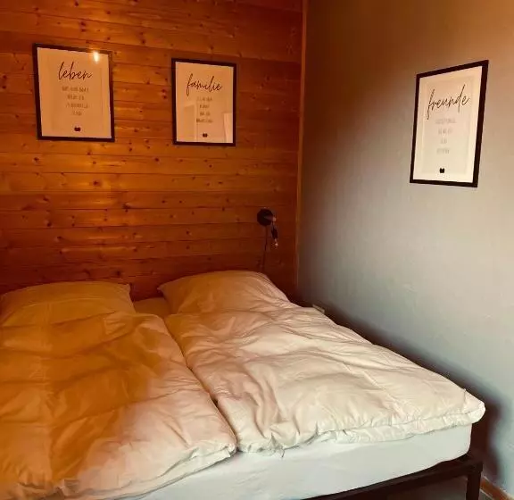 Retkeilymaja Heimatbude