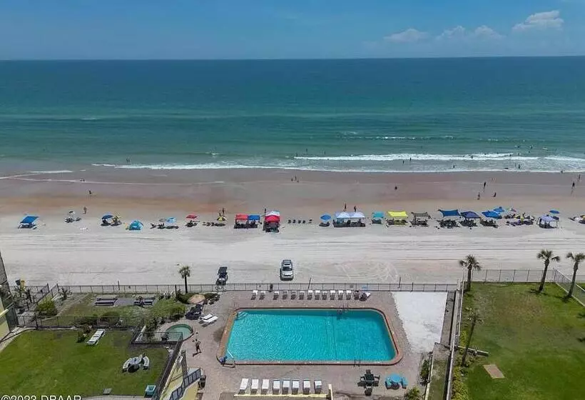 Beautiful Oceanview Condo With 75 Inch Tv