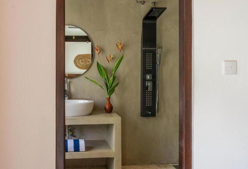 ベッドアンドブレックファースト Marshmellow Surf Villa With Pool Sri Lanka