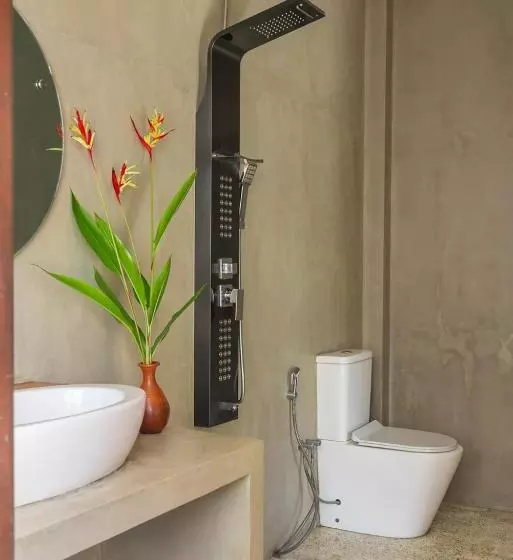 ベッドアンドブレックファースト Marshmellow Surf Villa With Pool   Sri Lanka