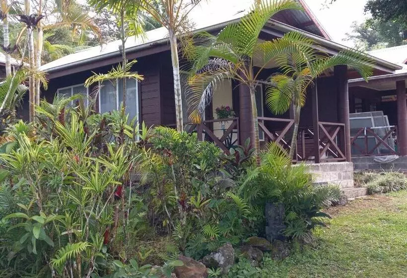 Aamiaismajoitus (B&B) Oceanview Mountain Lodge