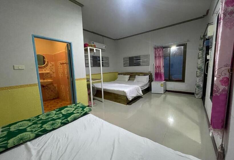 Hotel บุญพน รีสอร์ต Maldives Resort&restaurant