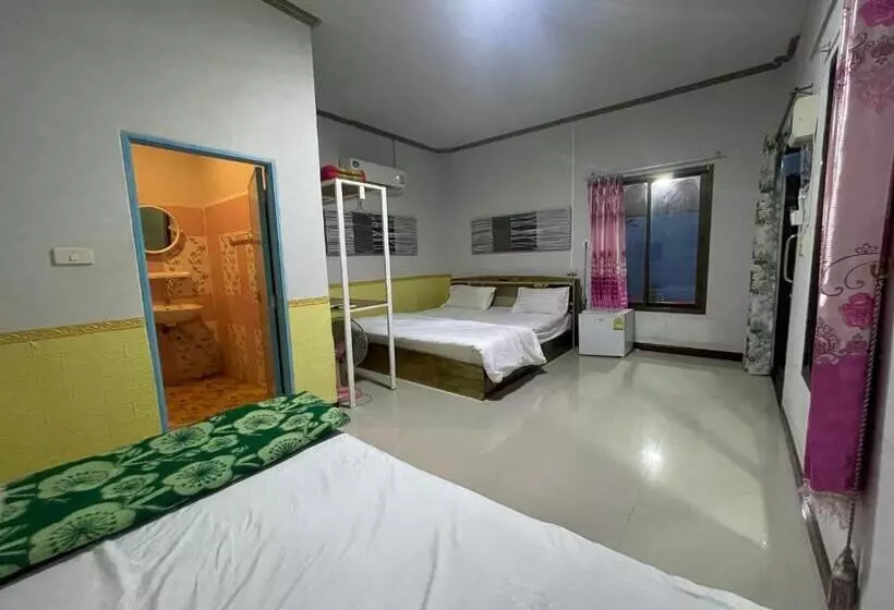 Hotelli บุญพน รีสอร์ต Maldives Resort&restaurant