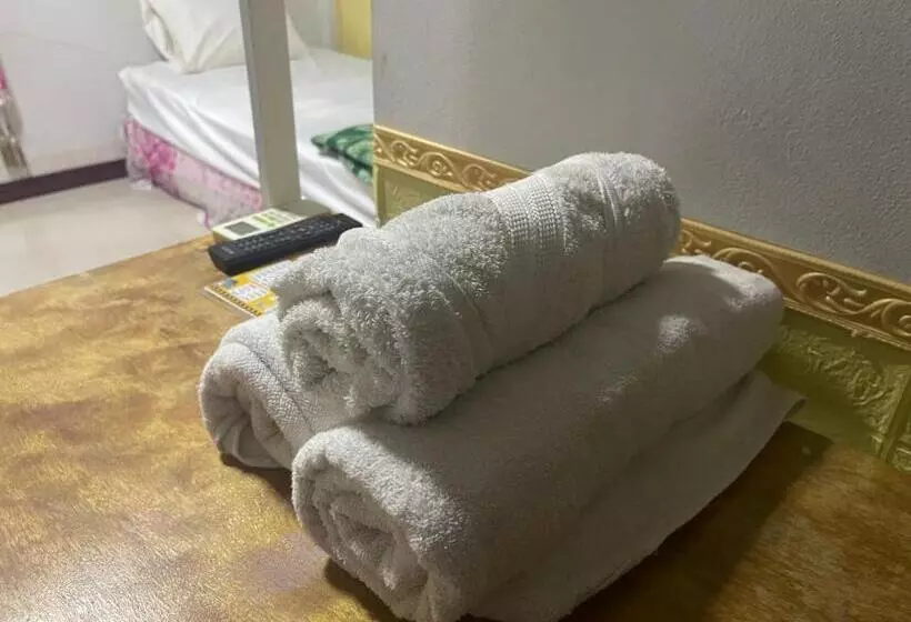 Hotelli บุญพน รีสอร์ต Maldives Resort&restaurant