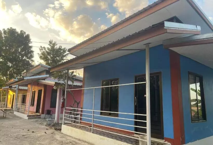 Hotelli บุญพน รีสอร์ต Maldives Resort&restaurant