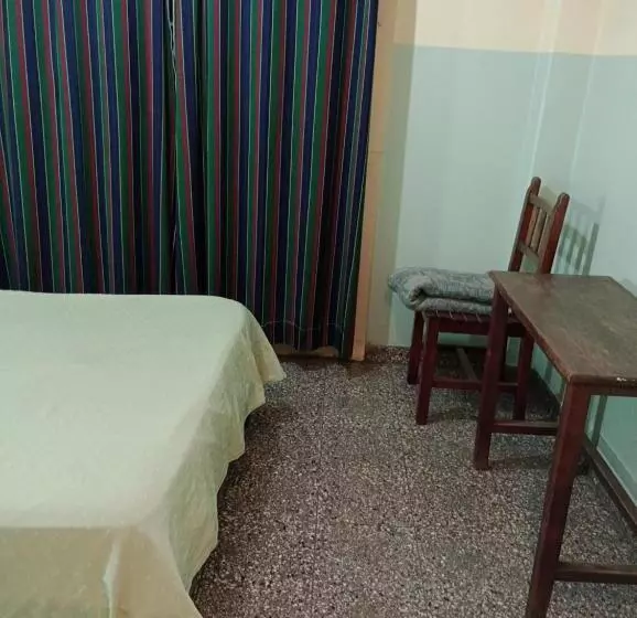 ホテル Alojamiento Catamarca