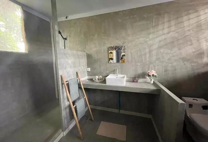 ホテル Blue Indigo Yoga Cambodia