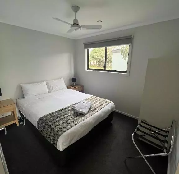 Hotelli Breakaway Twin Rivers Caravan Park