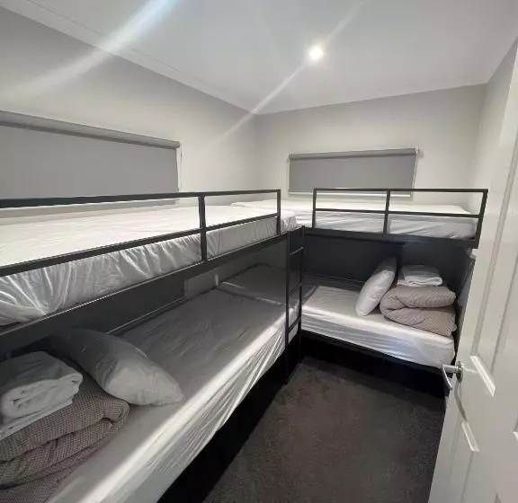 Hotelli Breakaway Twin Rivers Caravan Park