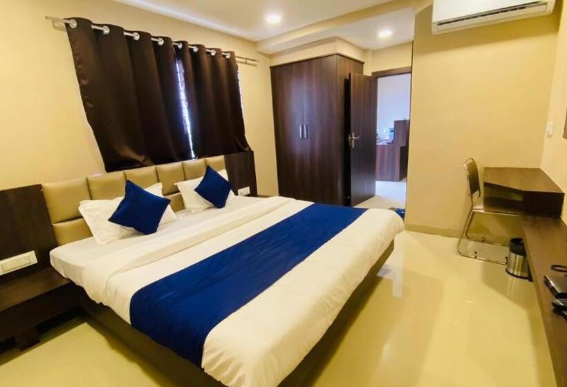 هتل Grow Inn,indore