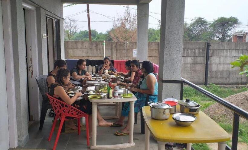 Hotelli Samara Sea View Home