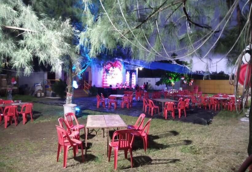 Hotelli Samara Sea View Home