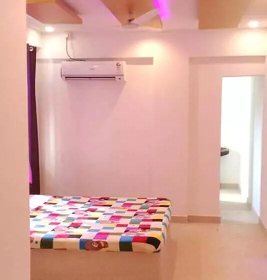 ホテル Sk Malvan