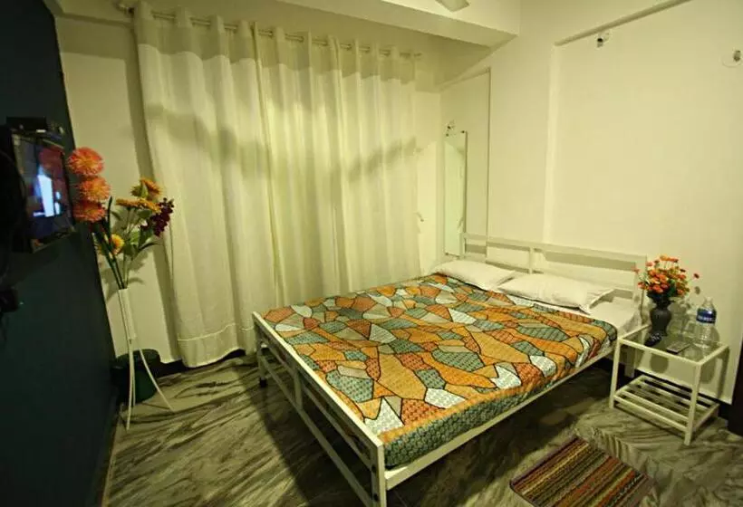 ホテル Sk Malvan