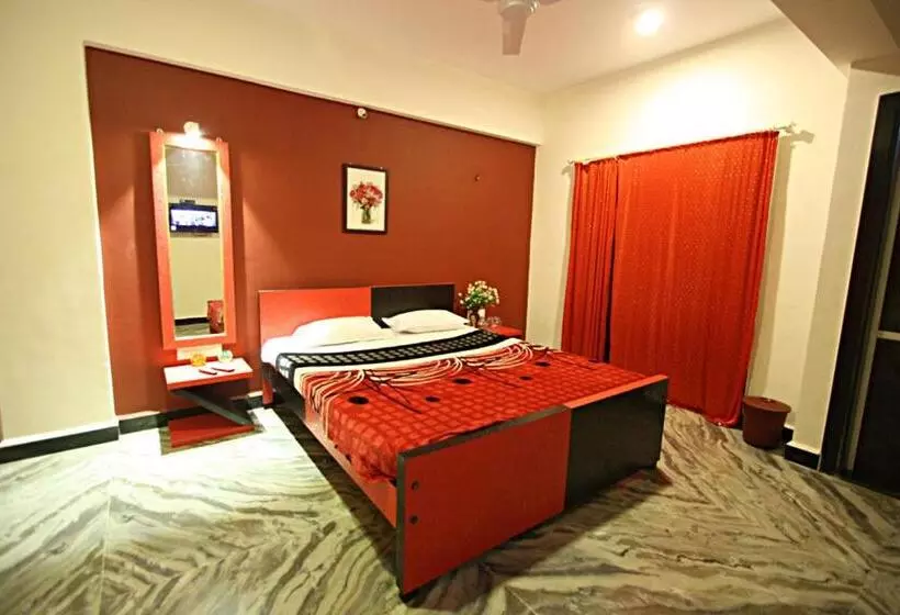 ホテル Sk Malvan