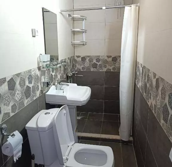 Injir Hostel