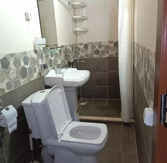 Injir Hostel