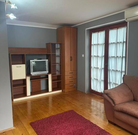 پانسیون Apartman Za Izdavanje