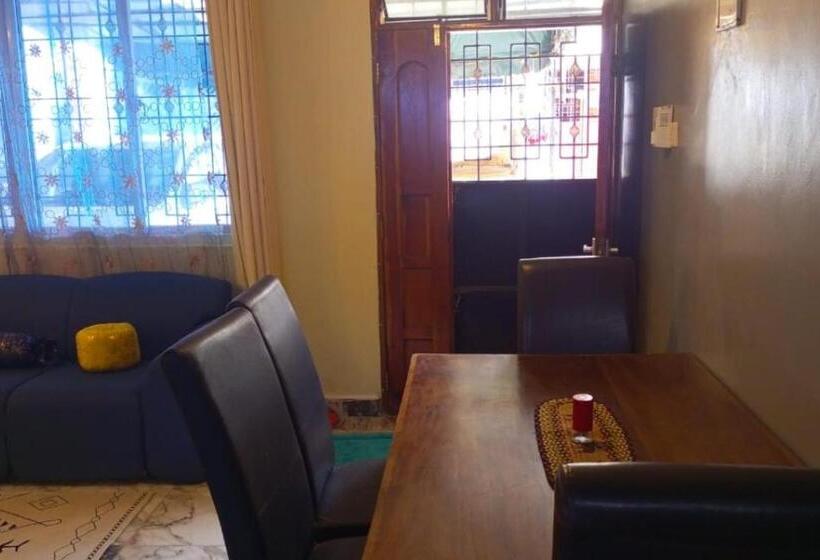 پانسیون Crown Villa Shanzu