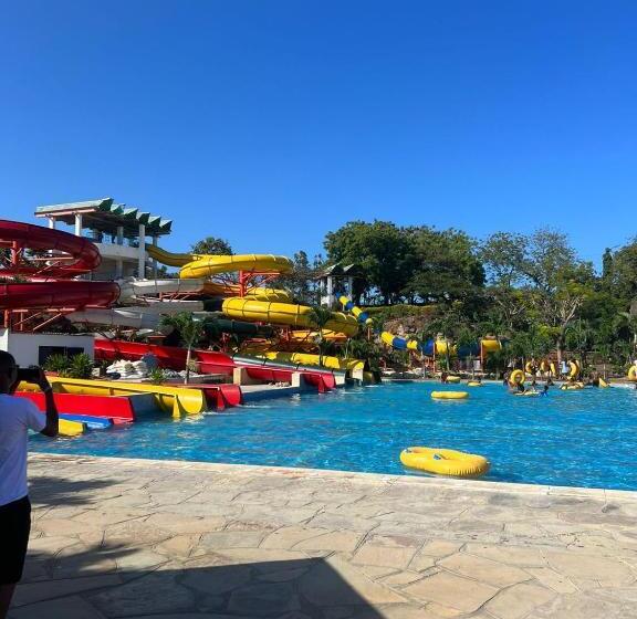 پانسیون Crown Villa Shanzu