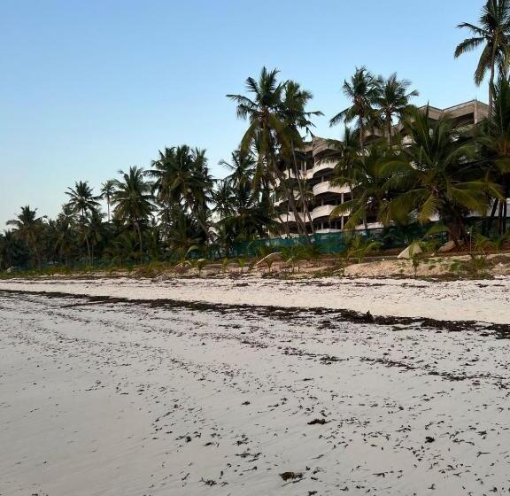 پانسیون Crown Villa Shanzu