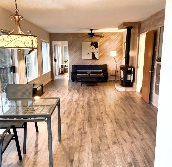 ペンション Guest Suite W/ Stunning Seaview And Dock