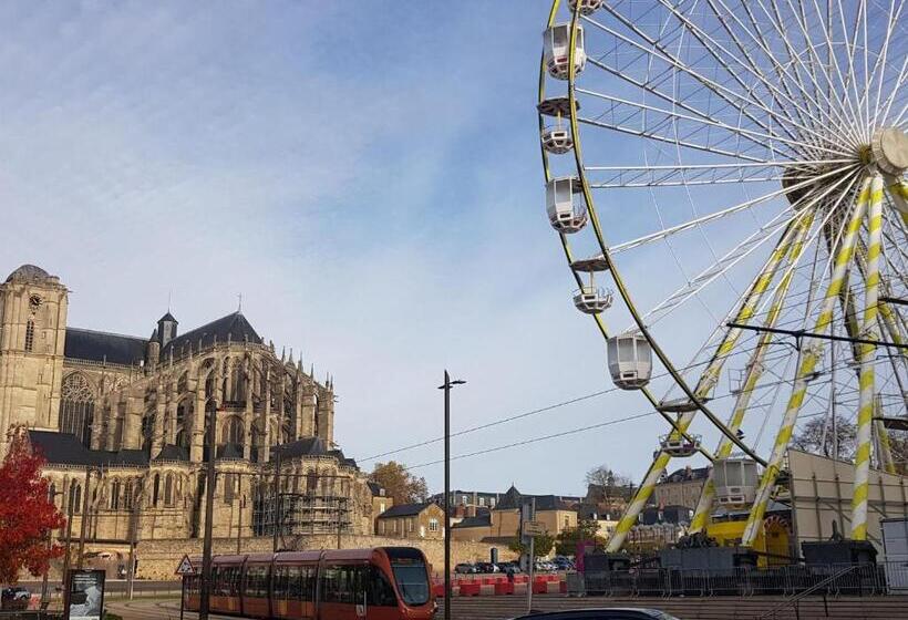 بنسيون Suite Double La Fabrique   Fr 1 410 406