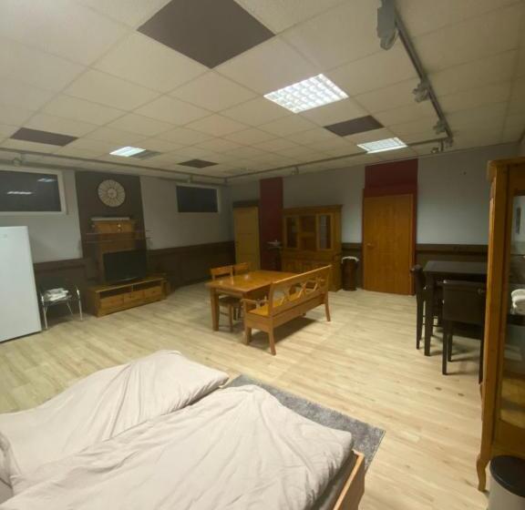 ペンション Nous Cafe & Restaurant