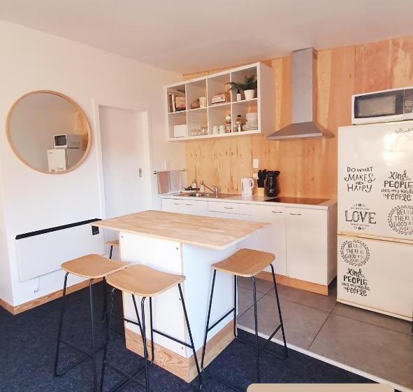 Pensionat Rotoruas Tiny Gem Bnb With Spa