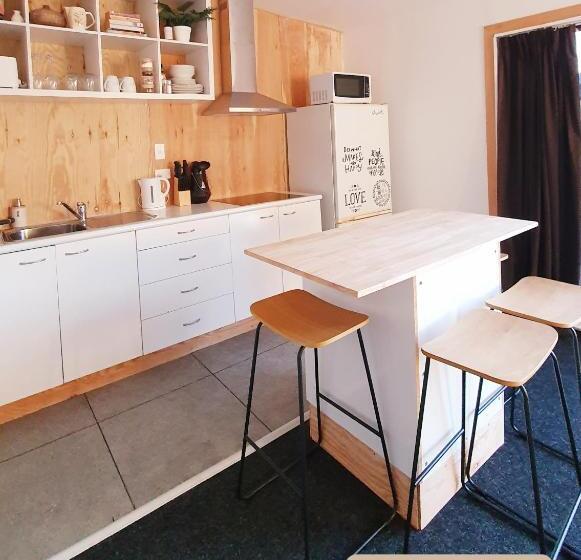 Pensionat Rotoruas Tiny Gem Bnb With Spa