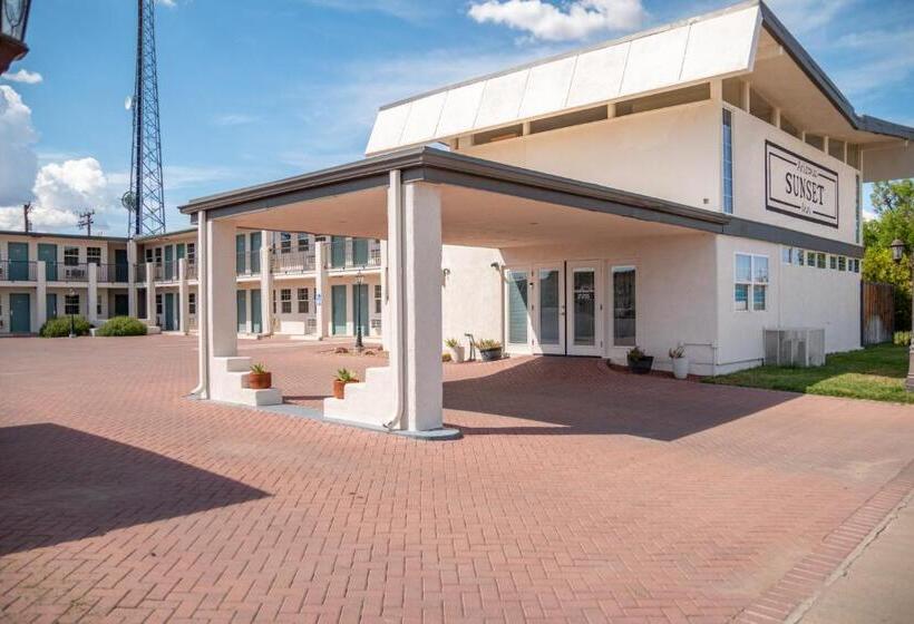 فندق Arizona Sunset Inn