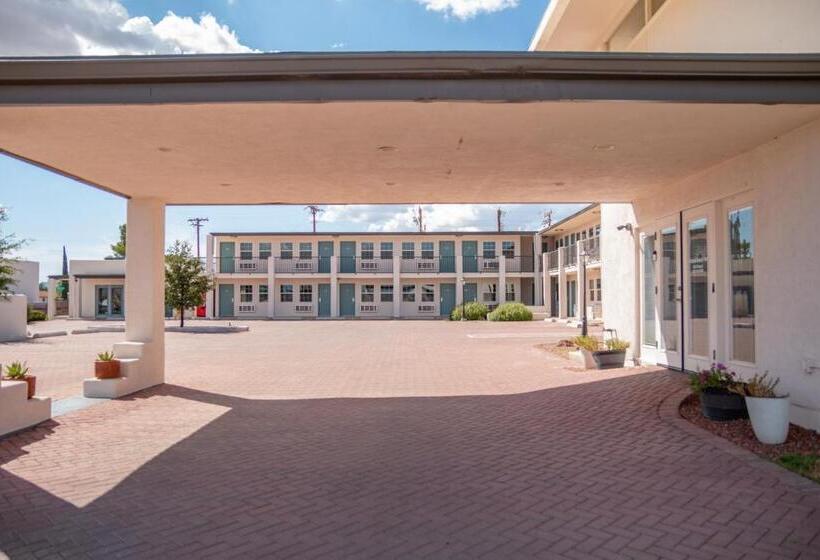 فندق Arizona Sunset Inn