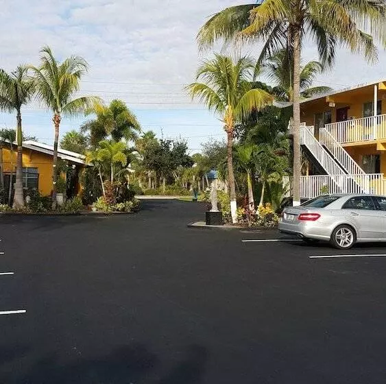 ホテル Budget Inn