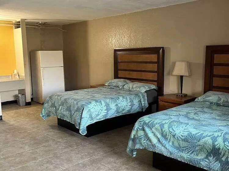 ホテル Budget Inn