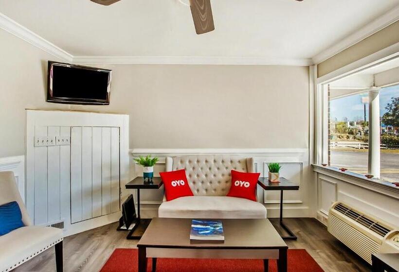 Отель Carolina Lodge