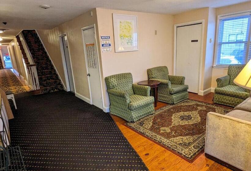 فندق Clarem Happy Days