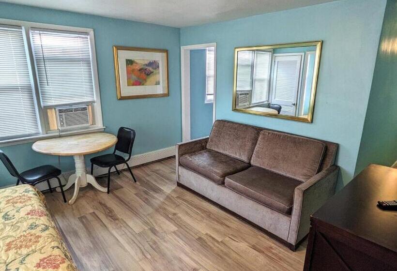 فندق Clarem Happy Days