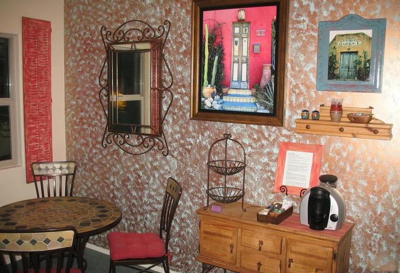 هتل Desert Sol Bnb Inn