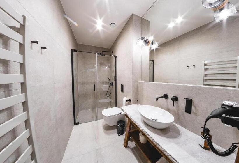 Dwór Bogucin Hotel&restauracja