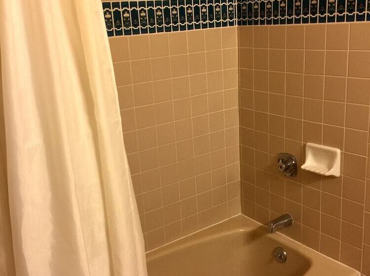 فندق Guadalupe Inn