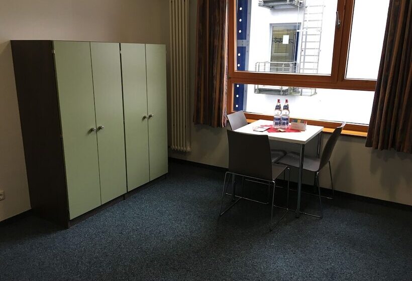 Hotel Jugendherberge Aachen