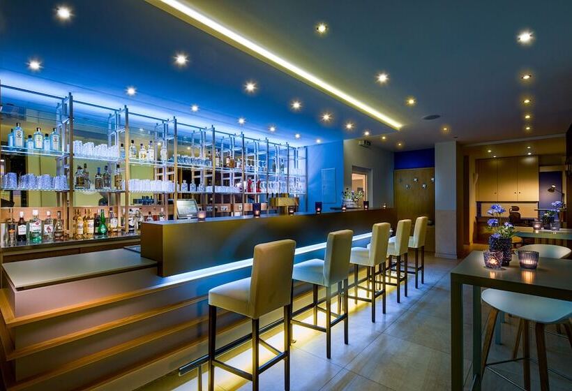 Kristallhotel Fettehenne