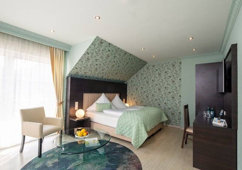 Kristallhotel Fettehenne