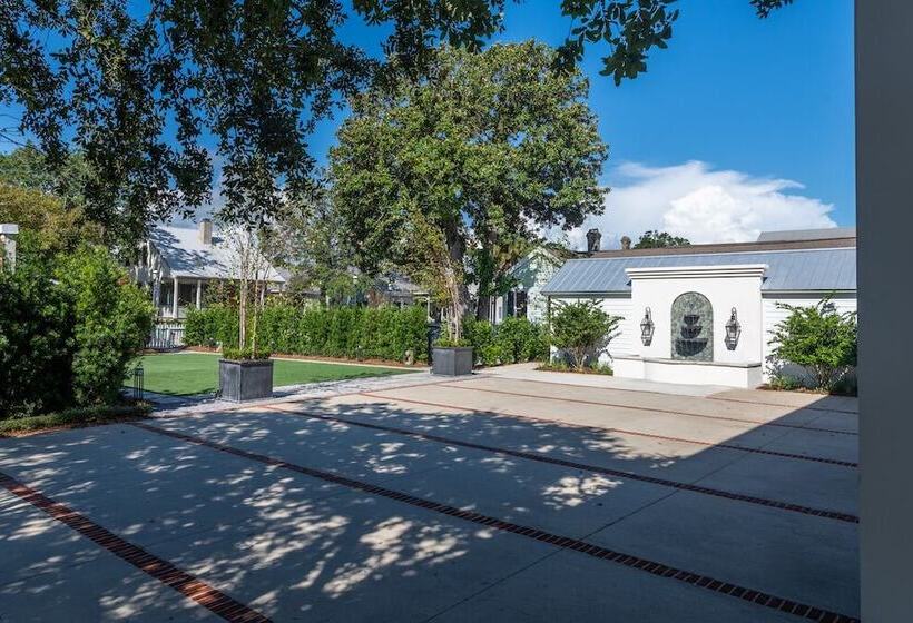 فندق Oyster Bay Boutique